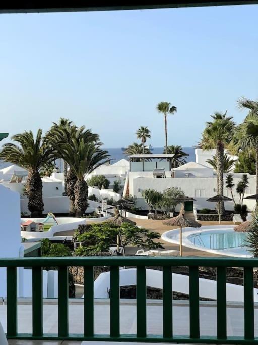 Precioso Rincon Entre El Mar Y Los Volcanes Costa Teguise Exterior foto